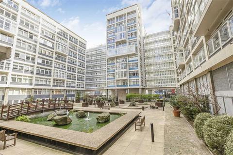 Newington Causeway, London SE1 2 bed flat for sale