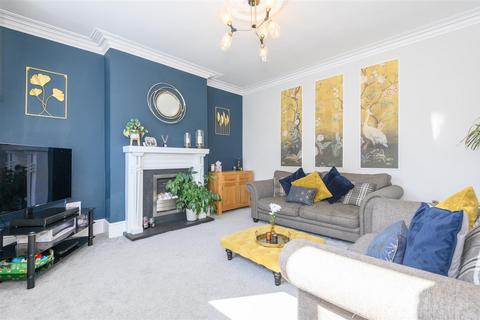 Sunnyleigh, St. Giles Road Halifax... 4 bed detached house for sale