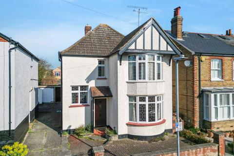 Bouverie Road, Old Moulsham, Chelmsford 3 bed detached house for sale