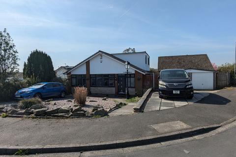 Poulton Drive, Wigan WN4 3 bed detached bungalow for sale