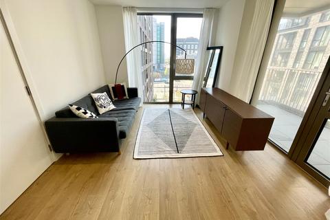 Cordwainer House, London E14 2 bed apartment for sale
