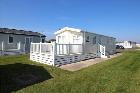 Hoburne Naish, Barton On Sea... 3 bed park home for sale