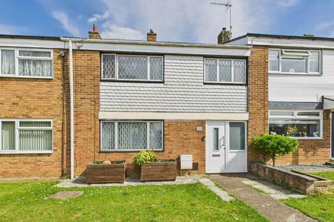 Rundells, Harlow CM18 3 bed terraced house for sale
