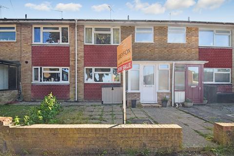 Langdale Close, Rainham, Gillingham, ME8 3 bed terraced house for sale