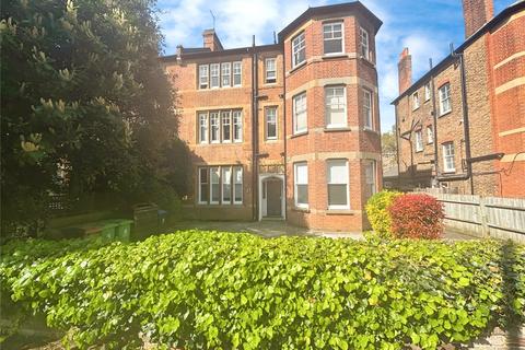 Adelaide Road, Surbiton KT6 1 bed flat for sale