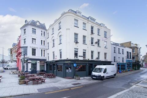 King Street, Margate, CT9 2 bed flat for sale