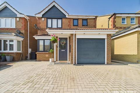 Balmoral Grove, Consett 3 bed detached house for sale