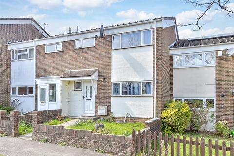 Selsey Road, Crawley RH11 3 bed terraced house for sale