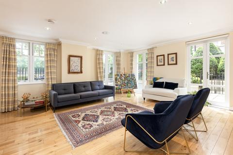 68 Vincent Square, Westminster... 3 bed apartment for sale