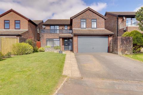 Cheviot Close, Salvington, Worthing 4 bed detached house for sale