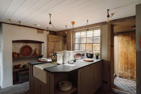 Tackleway, Hastings, East Sussex 4 bed end of terrace house for sale