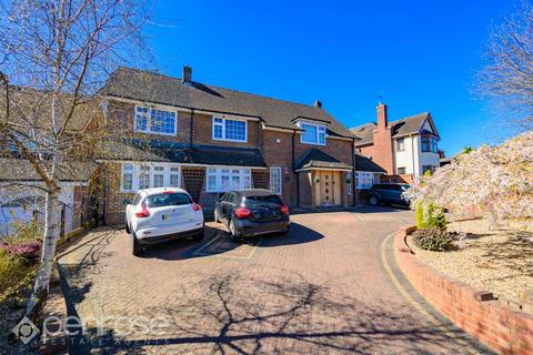 Old Bedford Road, Luton 4 bed detached house for sale