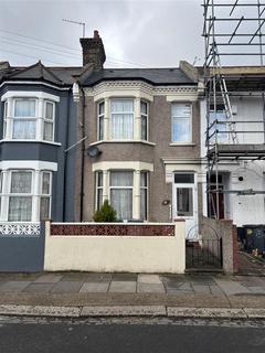 Moorefield Road, London 3 bed terraced house for sale