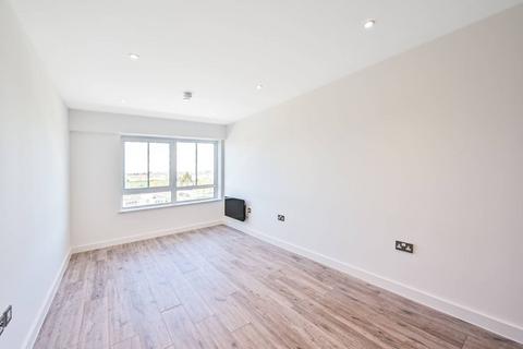 Yeatman Court, Watford WD24 1 bed flat for sale