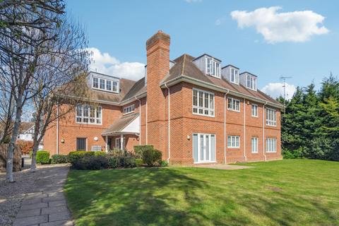 Ledborough Lane, Beaconsfield HP9 2 bed apartment for sale