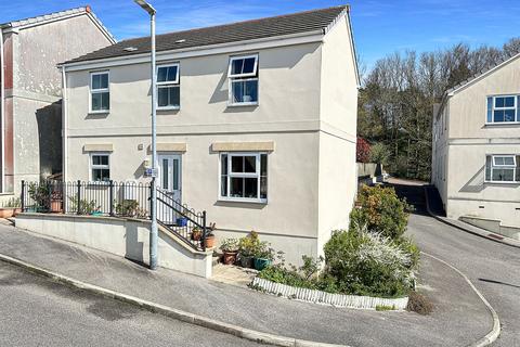 Newbridge View, Truro TR1 3 bed detached house for sale