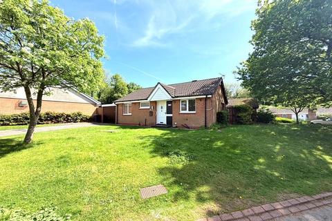 Gorse Covert, Warrington WA3 2 bed detached bungalow for sale