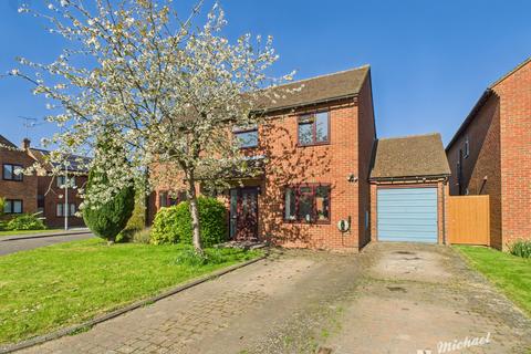 Meadow Park, Stoke Mandeville, Aylesbury 4 bed detached house for sale