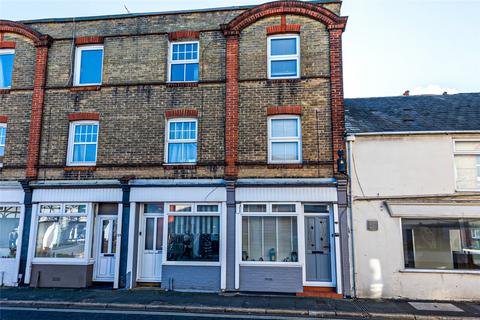 Castle Street, East Cowes, Isle of Wight 3 bed terraced house for sale