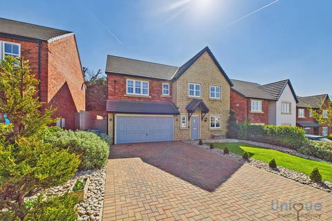 Heaton Way, Kirkham PR4 5 bed detached house for sale