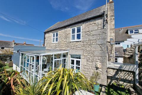 Cove Cottages, Portland 2 bed cottage for sale