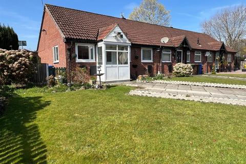 2 bedroom bungalow for sale
