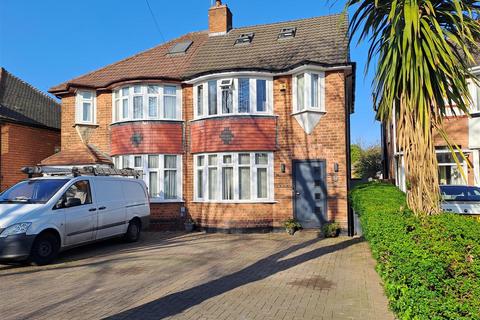 Hollyhurst Grove, Yardley, Birmingham 3 bed semi
