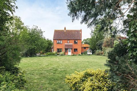 Somerleyton, Lowestoft 4 bed detached house for sale