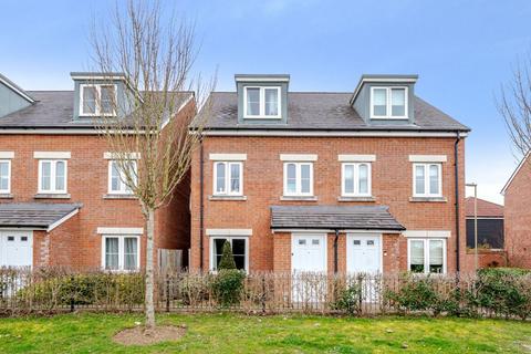 Picket Twenty Way, Andover, SP11 6XT 3 bed semi