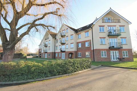 Datchet Road, Slough 2 bed apartment for sale