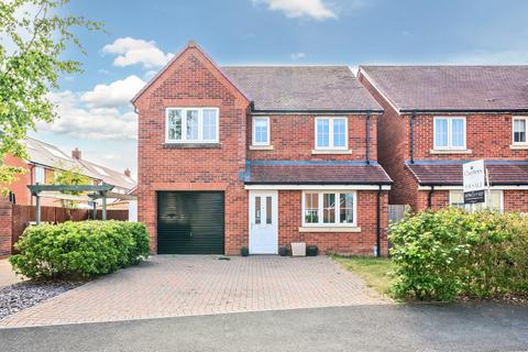 Batchelor Way, Downton, Salisbury, SP5 4 bed detached house for sale