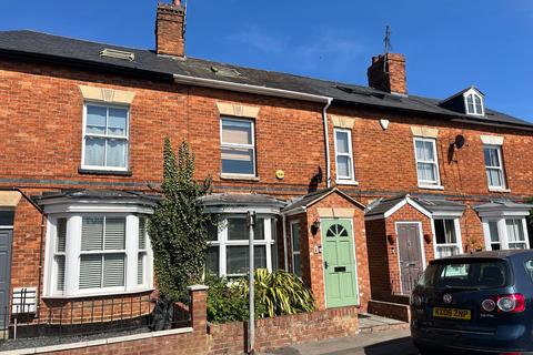 Caldecote Street, Newport Pagnell 4 bed terraced house for sale