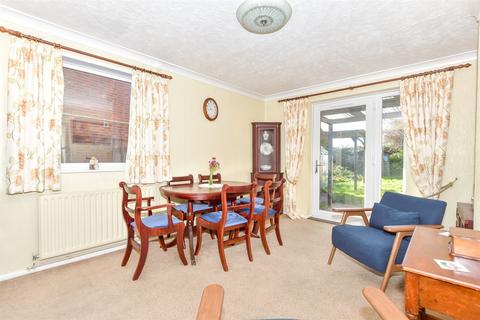 Exton Road, Chichester, West Sussex 3 bed semi