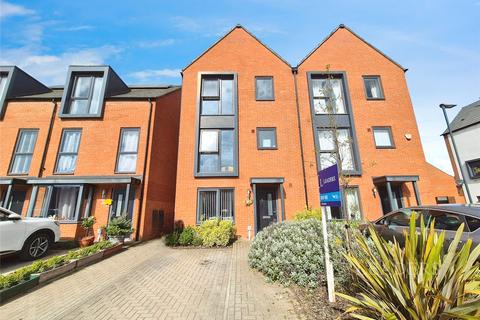 Newtonmore Drive, Derby, Derbyshire 4 bed semi