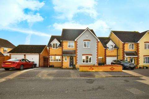 Recreation Way, Sittingbourne ME10 4 bed detached house for sale
