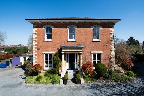Broomy Hill, Hereford HR4 7 bed character property for sale