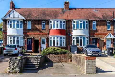 Main Road, Wellingborough NN8 3 bed terraced house for sale