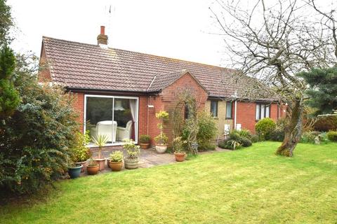 Roughton Road, Cromer NR27 3 bed detached bungalow for sale