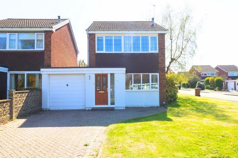 Daffodil Road, Walsall 3 bed detached house for sale