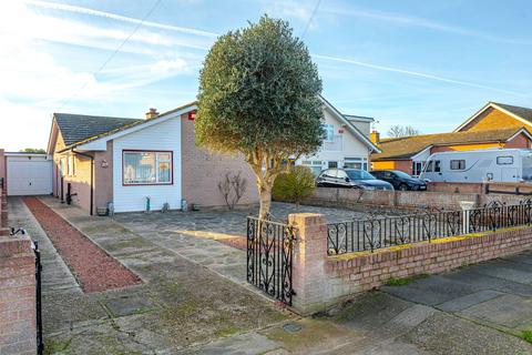 Dane Road, Birchington, CT7 3 bed bungalow for sale