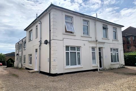 Waterloo Road, Freemantle... 2 bed flat for sale