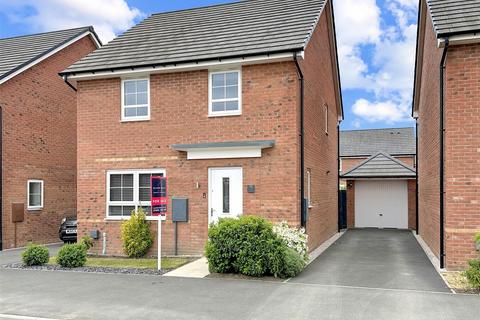 Phoenix Lane, Fernwood, Newark 4 bed detached house for sale