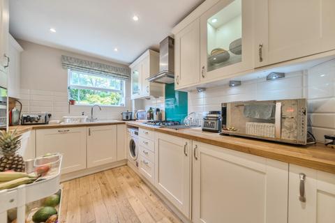 Spencer Road, Bromley 2 bed apartment for sale