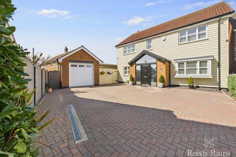 Astley Close, Hull HU12 4 bed detached house for sale