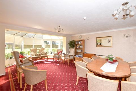 Peregrine Gardens, Croydon CR0 1 bed flat for sale