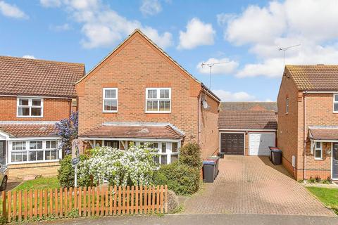Maritime Avenue, Herne Bay, Kent 3 bed detached house for sale