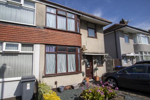 Faringdon Avenue, Blackpool FY4 3 bed end of terrace house for sale