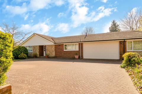 Somerfield Road, Maidstone 4 bed detached bungalow for sale