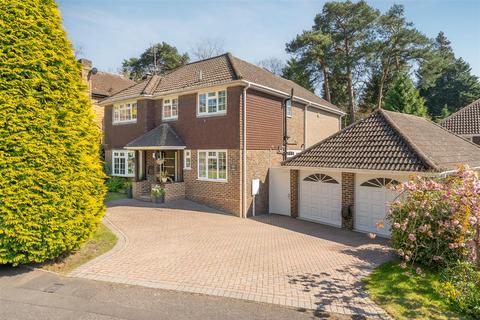 Armitage Court, Sunninghill 4 bed detached house for sale