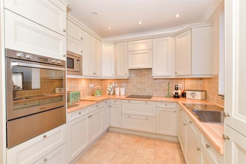 Baffins Road, Portsmouth PO3 4 bed semi